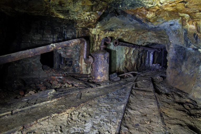 Легенды шахты под Новосадовым